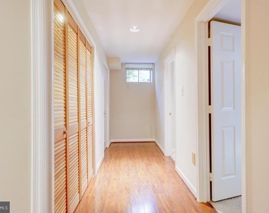 9548 Fox Hollow - Photo Thumbnail 31