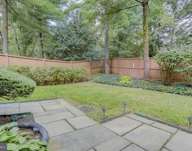 9548 Fox Hollow - Photo Thumbnail 44