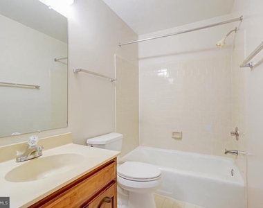 9548 Fox Hollow - Photo Thumbnail 27