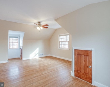 4107 Byrd Court - Photo Thumbnail 10