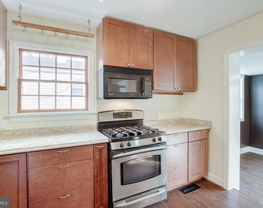 4107 Byrd Court - Photo Thumbnail 3