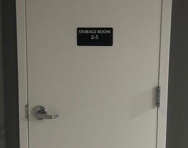 700 Roeder Road - Photo Thumbnail 5