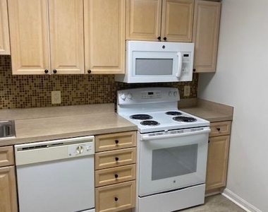 3005 S Leisure World Boulevard - Photo Thumbnail 2