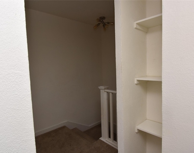 300 E Croslin St - Photo Thumbnail 7