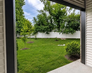 10110 Seattle Slew Lane - Photo Thumbnail 25