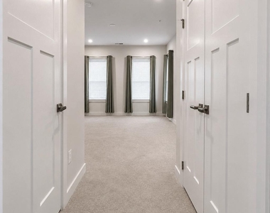 10110 Seattle Slew Lane - Photo Thumbnail 19