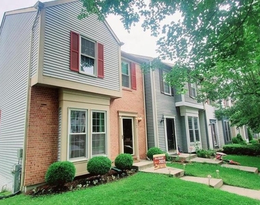 3365 Oak West Drive - Photo Thumbnail 1