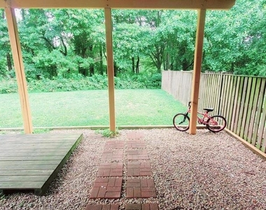 3365 Oak West Drive - Photo Thumbnail 14
