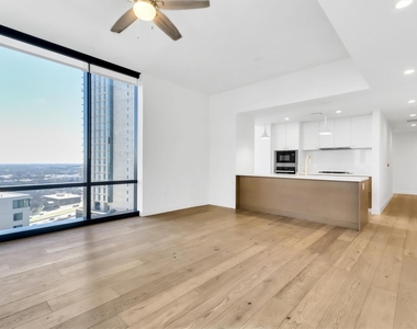 70 Rainey St - Photo Thumbnail 10
