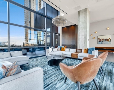 70 Rainey St - Photo Thumbnail 31