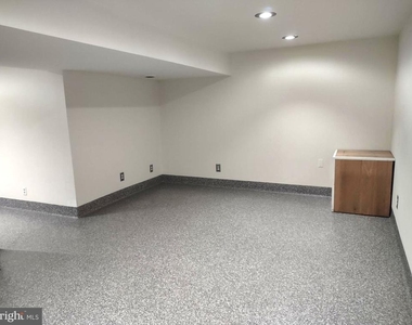 2208 Melrose Lane - Photo Thumbnail 29