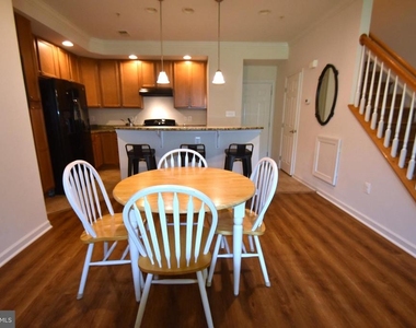 3630 Spring Hollow Lane - Photo Thumbnail 7