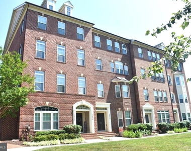 3630 Spring Hollow Lane - Photo Thumbnail 27