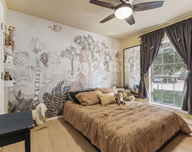 2412 Chestnut Path - Photo Thumbnail 14