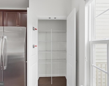 12191 Montreat Place - Photo Thumbnail 15