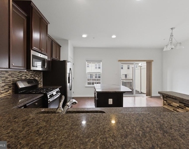 12191 Montreat Place - Photo Thumbnail 14