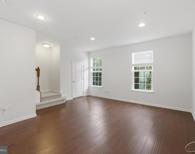 12191 Montreat Place - Photo Thumbnail 4