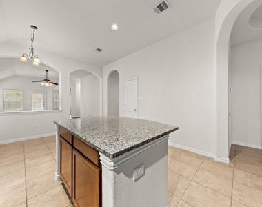 411 Tascate St - Photo Thumbnail 8