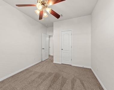 411 Tascate St - Photo Thumbnail 28
