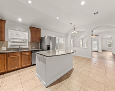 411 Tascate St - Photo Thumbnail 10