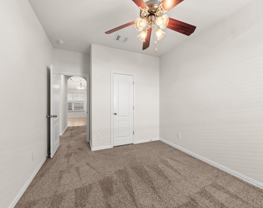 411 Tascate St - Photo Thumbnail 27