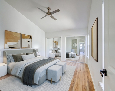 512 Eberhart Ln - Photo Thumbnail 5