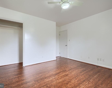 112 Springside Drive - Photo Thumbnail 13