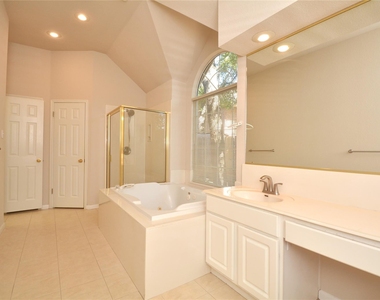 11509 Leon Grande Cv - Photo Thumbnail 3