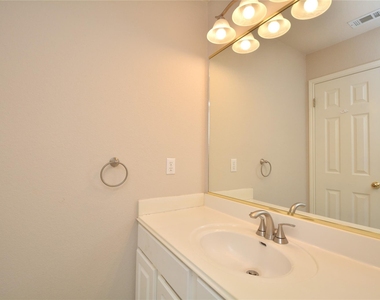 11509 Leon Grande Cv - Photo Thumbnail 6