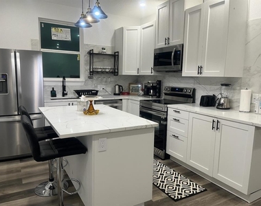 2308 Santa Maria St - Photo Thumbnail 28