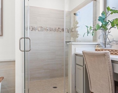 209 Rio Ranchero Rd - Photo Thumbnail 17
