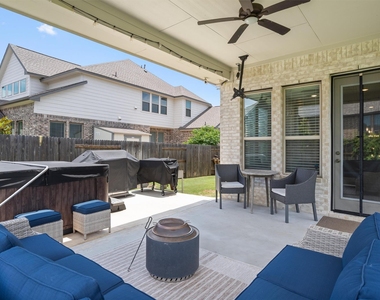 209 Rio Ranchero Rd - Photo Thumbnail 32