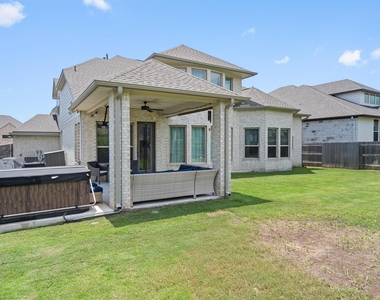 209 Rio Ranchero Rd - Photo Thumbnail 34