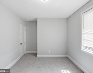 5112 Crosswood Avenue - Photo Thumbnail 19