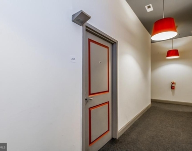 511 S Bond Street - Photo Thumbnail 3