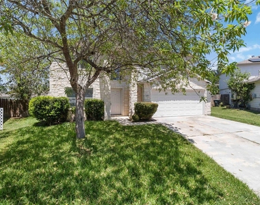 401 Spruce Dr - Photo Thumbnail 2