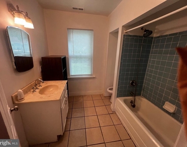 5906 Benton Heights Avenue - Photo Thumbnail 17