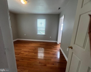 5906 Benton Heights Avenue - Photo Thumbnail 26