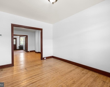 315 Elrino Street - Photo Thumbnail 3