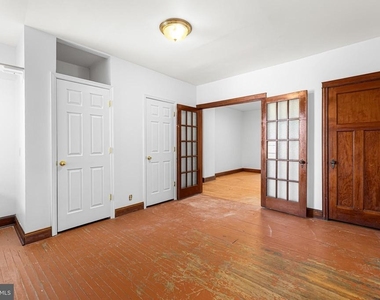 315 Elrino Street - Photo Thumbnail 7