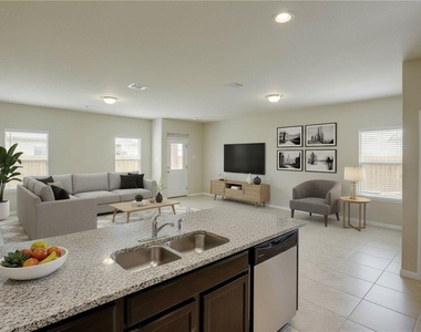9714 Baden Ln - Photo Thumbnail 4