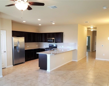 9714 Baden Ln - Photo Thumbnail 15