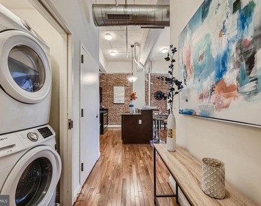 311 W Baltimore Street - Photo Thumbnail 10