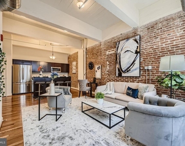 311 W Baltimore Street - Photo Thumbnail 5