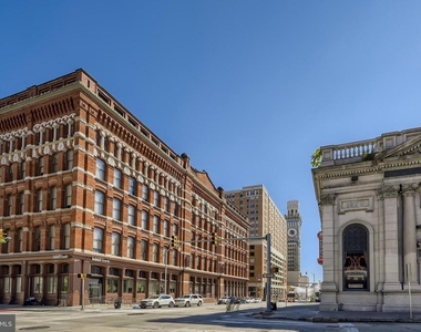 311 W Baltimore Street - Photo Thumbnail 21