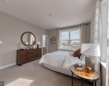 917 Grundy Street - Photo Thumbnail 21