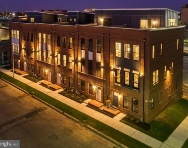 917 Grundy Street - Photo Thumbnail 1