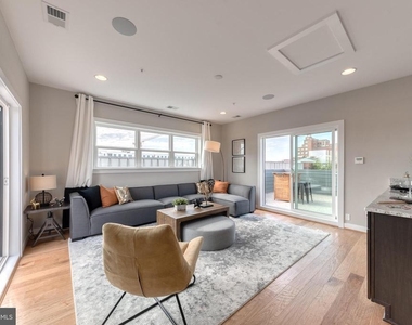 917 Grundy Street - Photo Thumbnail 30