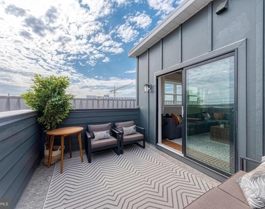 917 Grundy Street - Photo Thumbnail 34