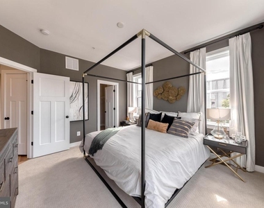 917 Grundy Street - Photo Thumbnail 26